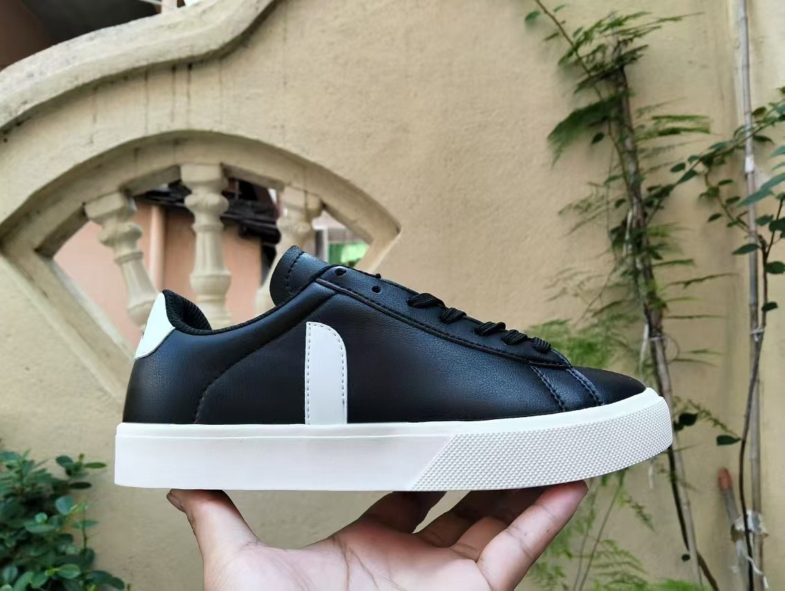 Sepatu Sneakers Kasual Klasik  - Men Shoes Eu To Us Size ulasan dan harga