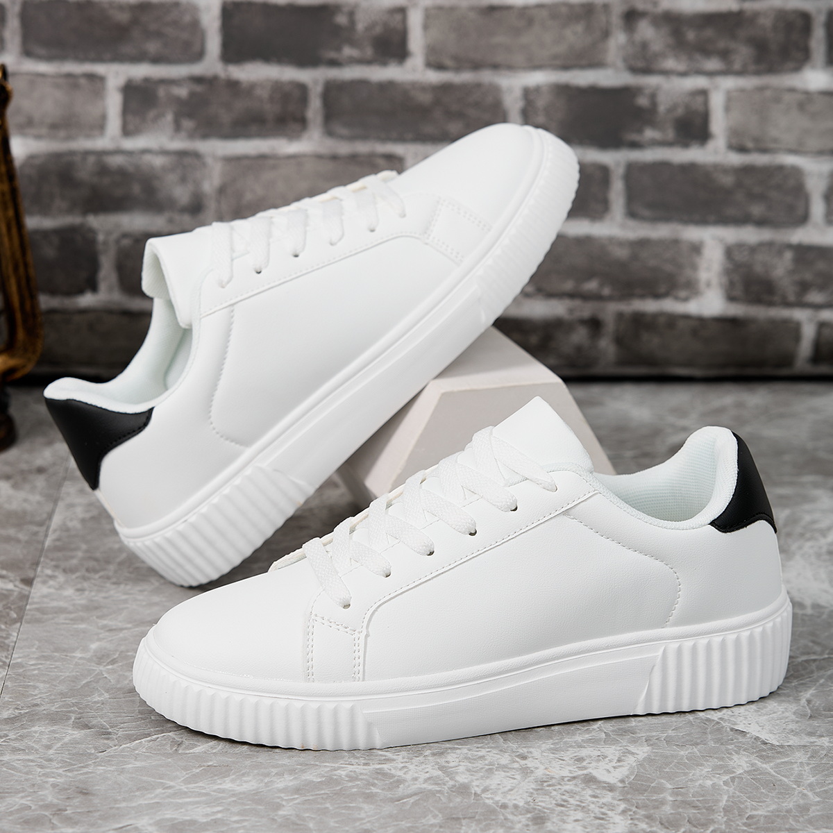 Sepatu Sneakers Pria Terbaru 2 - Men Shoes Dior ulasan dan harga